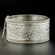 Significance of Silver Jewelry