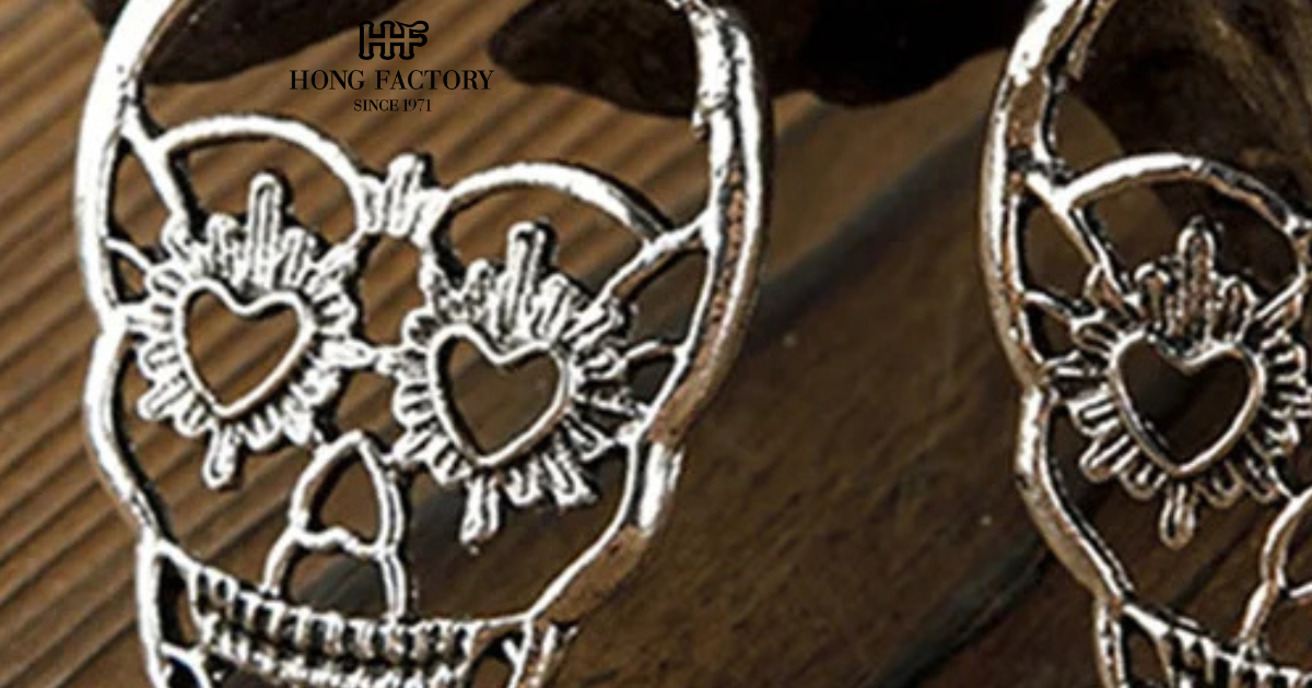 Silver Jewellery and Pop Culture: Icons, Trends, and the Influence of Media