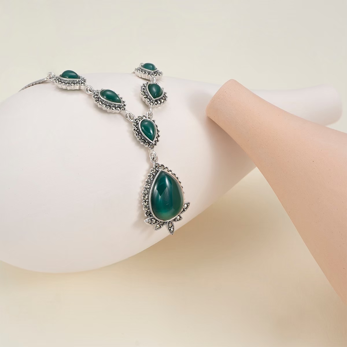 JEWELLERY SILVER